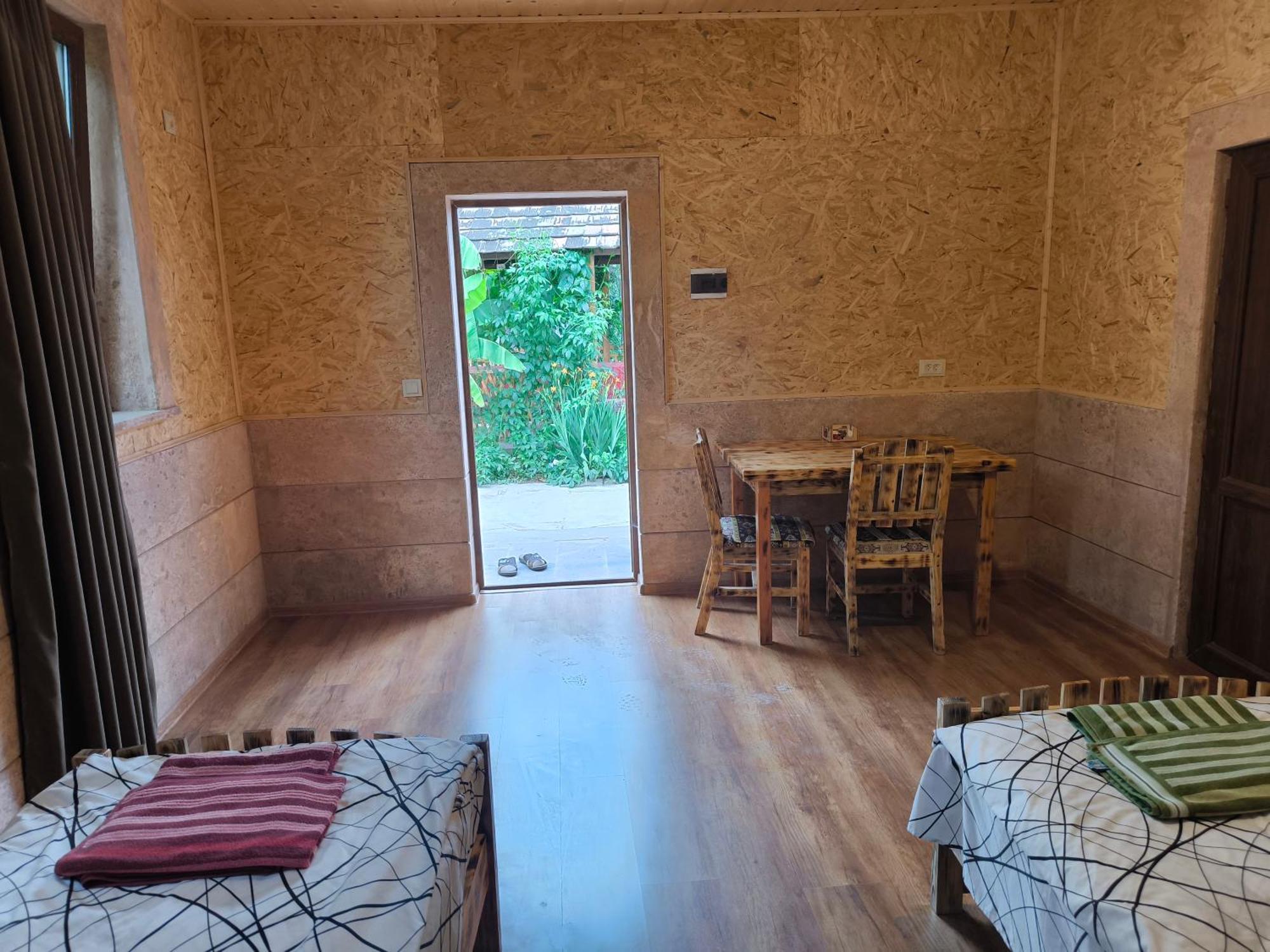 Berdavan Guesthouse Extérieur photo
