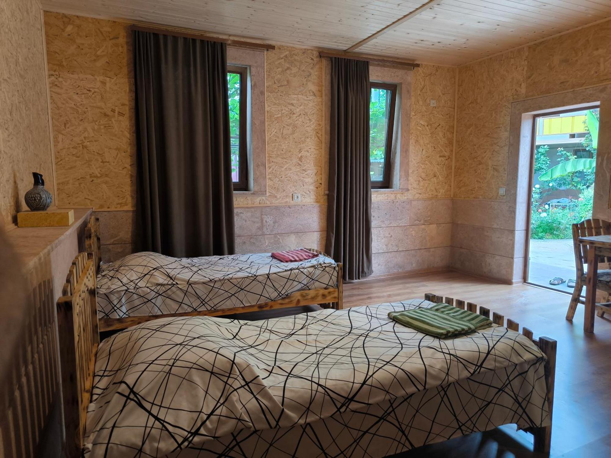 Berdavan Guesthouse Extérieur photo